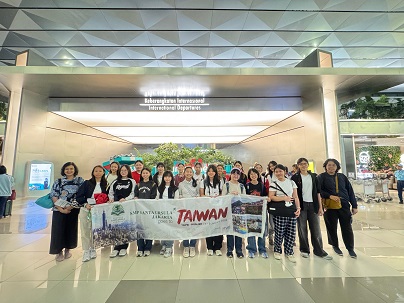 Short stay di Stella Maris Ursuline High School, Hualien, Taiwan